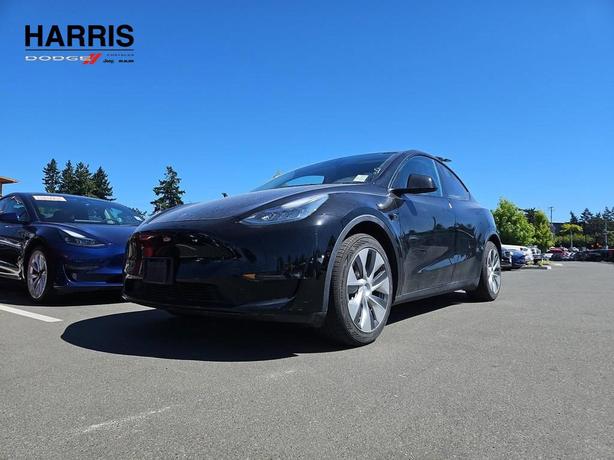 2021 Tesla Model Y Long Range AWD | Adaptive Cruise Control! image 1