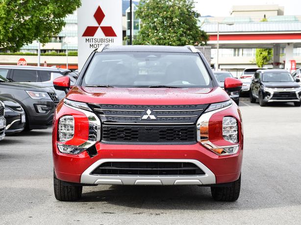 2025 Mitsubishi Outlander PHEV GT - $10,000 Discount, Manager Demo! image 2