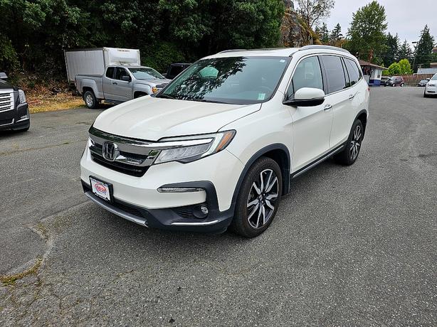 2019 Honda  Pilot Touring 8-Passenger image 2
