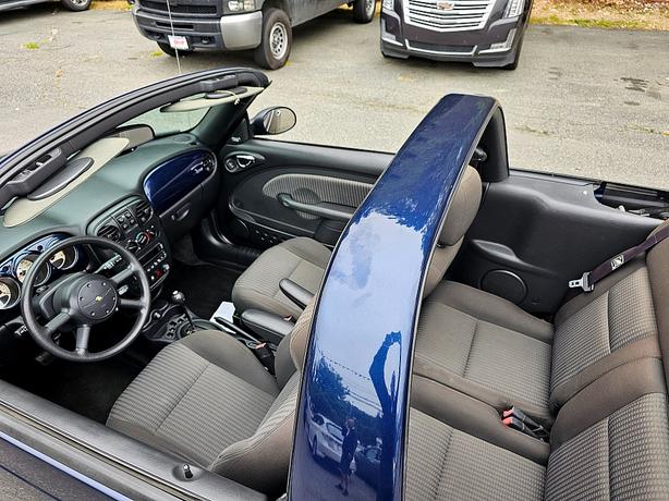 2005 Chrysler  PT Cruiser Touring image 7