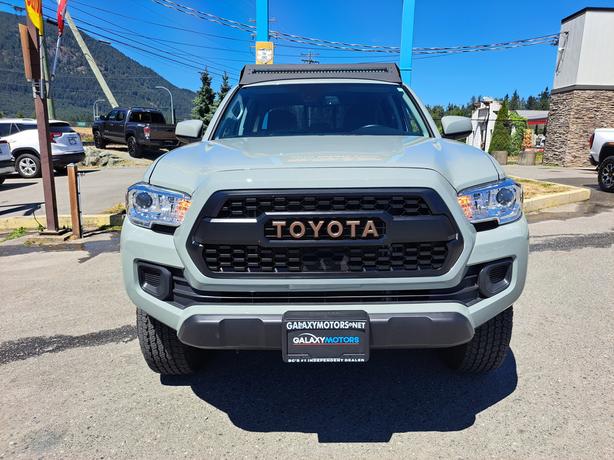 2023 Toyota Tacoma SR5 Trail Edition 4WD - Heated Seats image 3