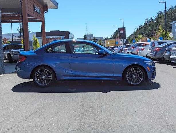 2018 BMW 2 Series 230i xDrive - No Accidents, Low KMs, Sunroof, AWD image 5