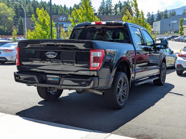 2022 Ford F-150 Lariat - 3.5L V6, Crew Cab, Short Box, 4x4 image 6