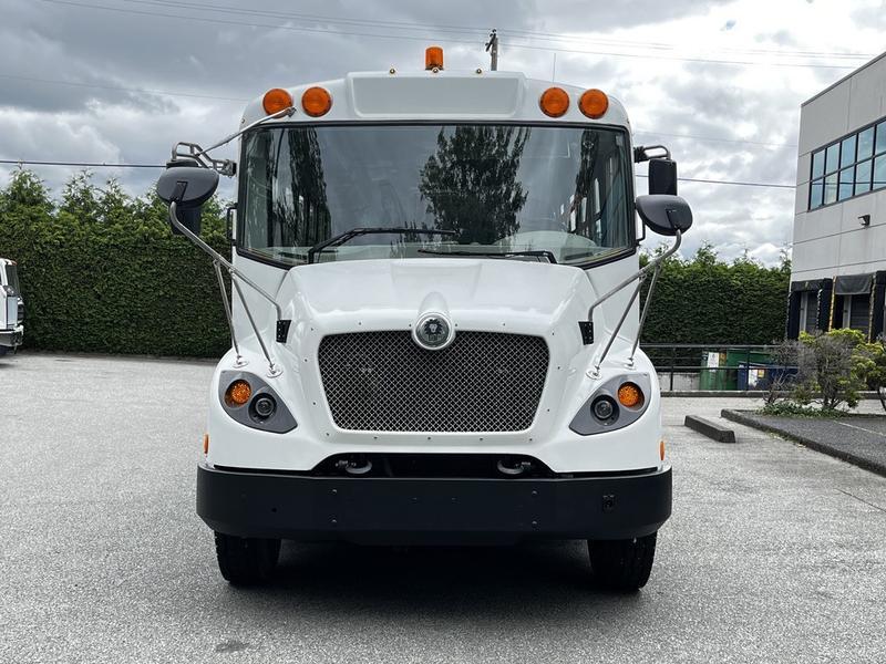 2015 Spartan School Bus 49 Passenger Cummins Diesel Diesel Hydraulic Brakes display photo