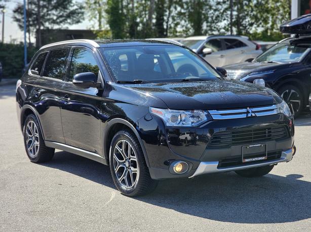 2015 Mitsubishi Outlander image 3