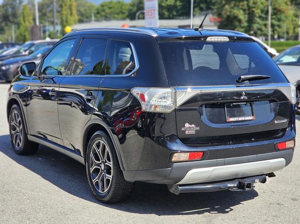 2015 Mitsubishi Outlander image 7