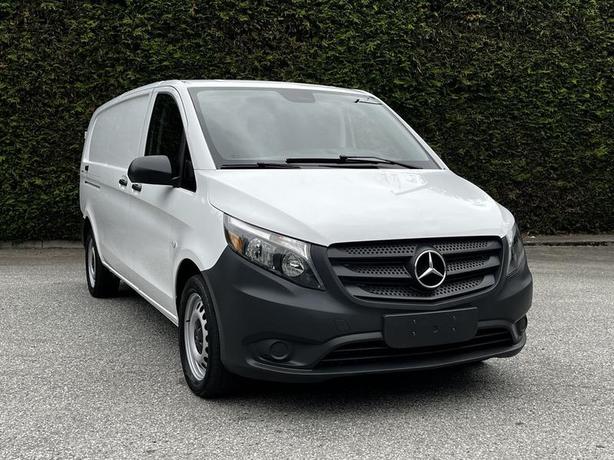 2020 Mercedes-Benz Metris Cargo Van with 135-inch WheelBase image 2