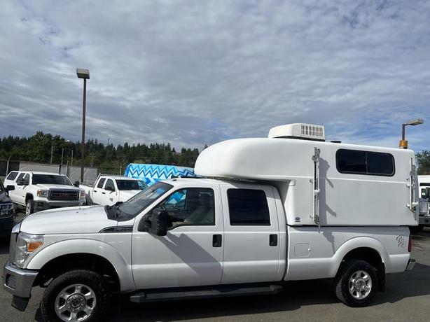 2014 Ford F-350 SD Crew Cab 4WD with Work Canopy image 2