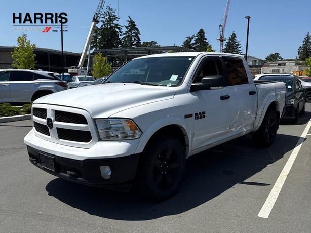 2016 RAM 1500 4WD Crew Cab 140.5 Outdoorsman | Bluetooth Connect! image 1