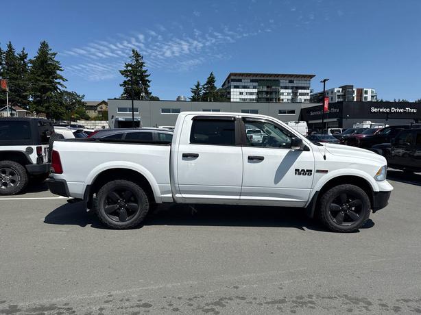 2016 RAM 1500 4WD Crew Cab 140.5 Outdoorsman | Bluetooth Connect! image 4