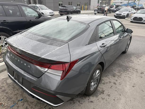 2025 Hyundai Elantra PREFERRED image 4