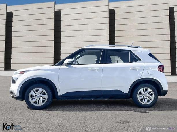 2023 HYUNDAI VENUE image 3