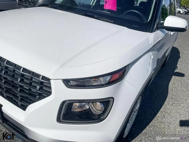 2023 HYUNDAI VENUE image 8