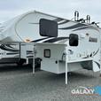 Used 2017 Lance 865 thumbnail image 4