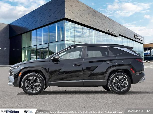 2025 Hyundai Tucson PREFERRED image 3