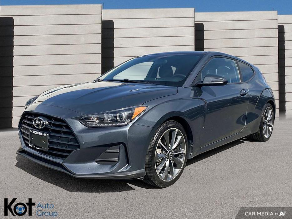 2019 Hyundai Veloster 2.0 GL display photo
