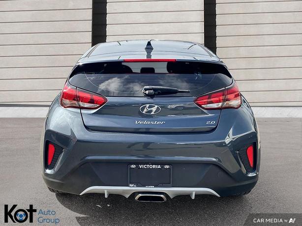 2019 Hyundai Veloster 2.0 GL image 5
