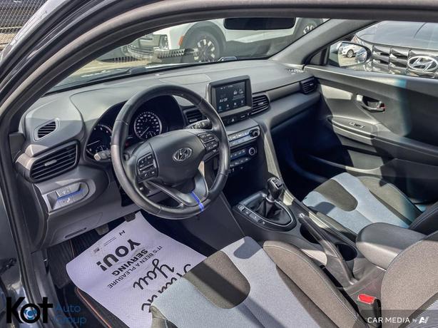 2019 Hyundai Veloster 2.0 GL image 6