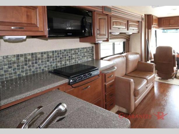 Used 2014 Jayco Precept 31UL image 7