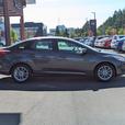 2017 Ford Focus SE - 6-Speed Manual, Dual Zone A/C, SXM Radio thumbnail image 5