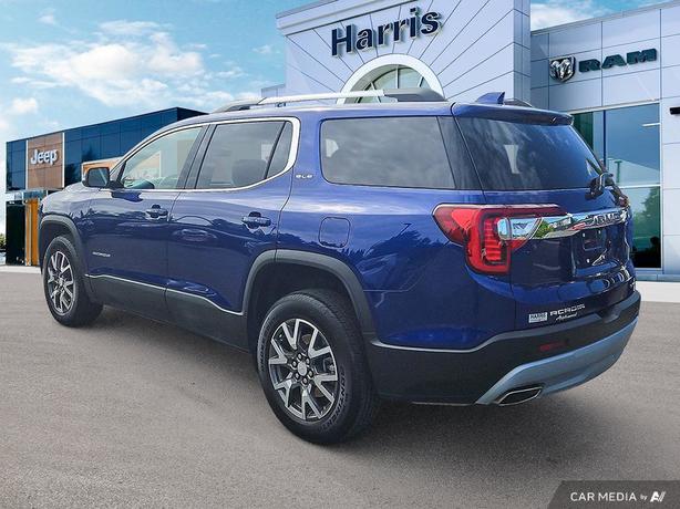 2023 GMC Acadia AWD 4dr SLE | One Owner | No Reported Accidents! image 4