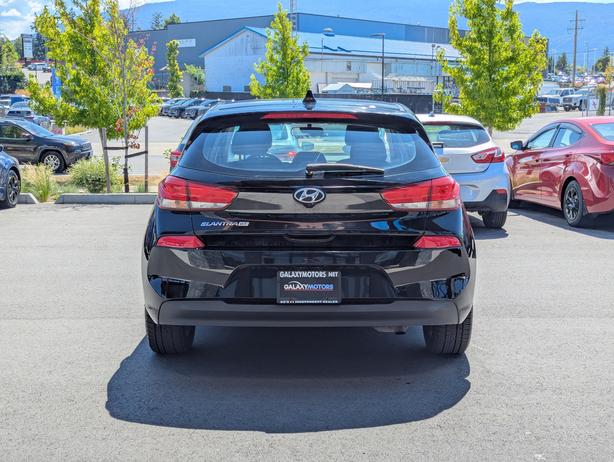 2018 Hyundai Elantra GT GT - No Accidents, Heated Seats/Steering Wheel image 7