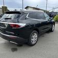 2023 Buick Enclave Essence thumbnail image 5
