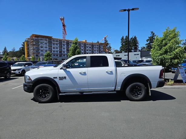 2022 RAM 1500 Classic Warlock 4x4 Crew Cab 5'7 Box | One Owner | No Accidents! image 3