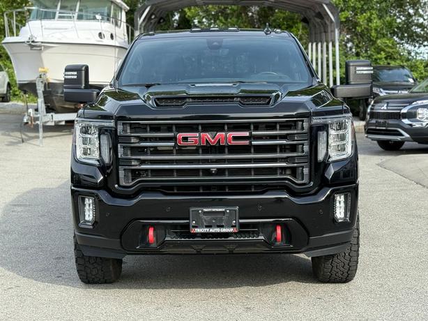 2020 GMC Sierra 3500HD AT4 - Diesel, Premium Pkg, Sunroof, No Decs image 2