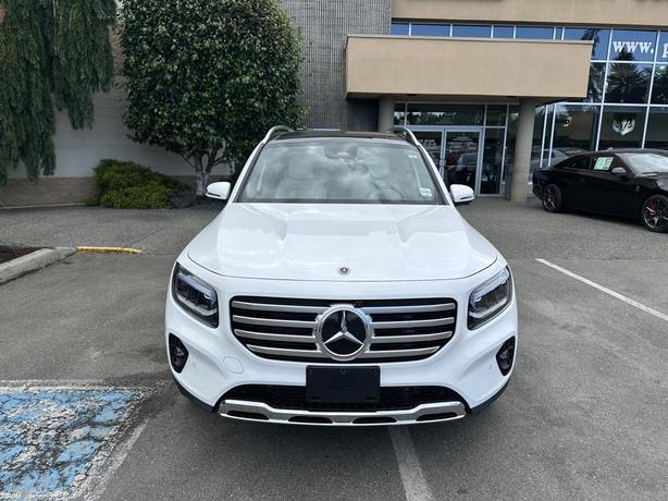 2025 Mercedes-Benz GLB-Class Glb 250 image 8