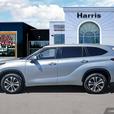 2022 Toyota Highlander Hybrid XLE AWD | Adaptive Cruise Control! thumbnail image 3