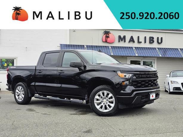 2022 Chevrolet Silverado 1500 Crew Cab Short Box 4-Wheel Drive image 1
