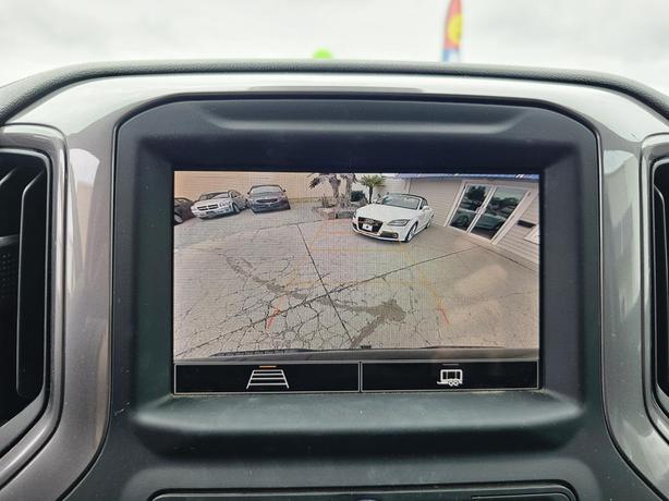 2022 Chevrolet Silverado 1500 Crew Cab Short Box 4-Wheel Drive image 7