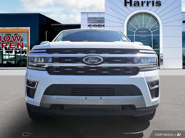 2023 Ford Expedition Limited Max 4x4 | No Reported Accidents! image 2
