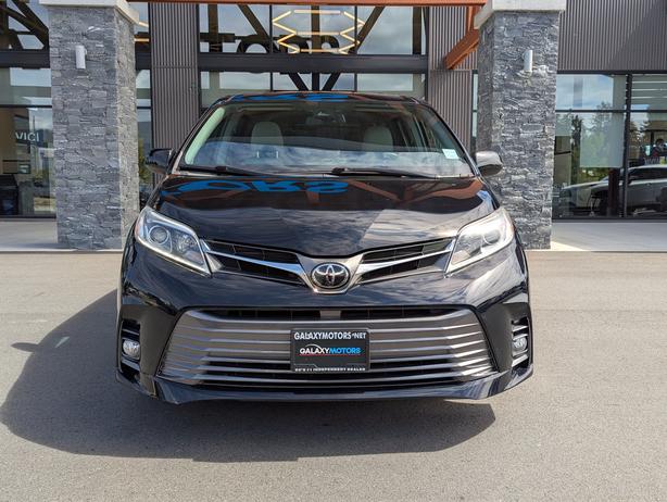 2018 Toyota Sienna 7 Passenger image 3