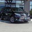 2018 Toyota Sienna 7 Passenger thumbnail image 4