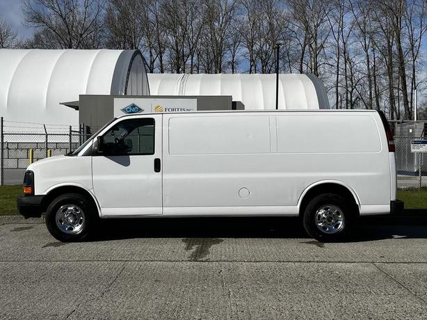 2015 Chevrolet Express 2500 Cargo Van Extended with Rear Shelving image 6