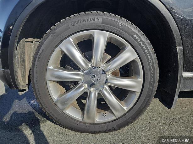 2005 Infiniti FX45 | AWD | Sunroof | Keyless Entry! image 6