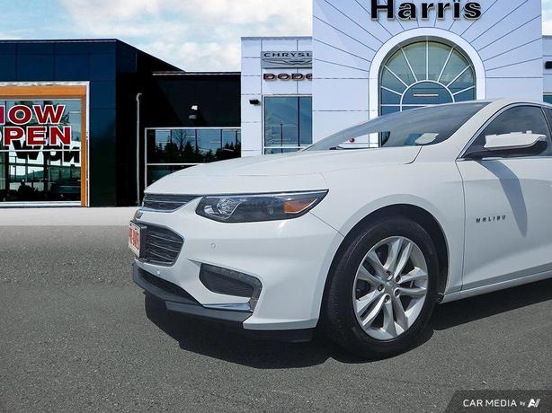 2016 Chevrolet Malibu 4dr Sdn Hybrid w/1HY | Bluetooth Connect | One Owner! image 8
