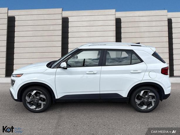 2022 Hyundai Venue Ultimate SUNROOF! TOP OF THE LINE! NO ACCIDENT! image 3
