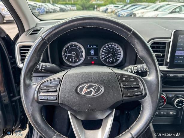 2022 Hyundai Venue Preferred FORWARD COLLISION! BACKUP CAMERA! image 7