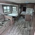 Used 2020 Grand Design Imagine 2600RB thumbnail image 5