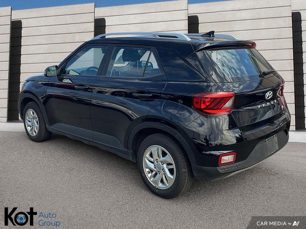 2022 Hyundai Venue PREFERRED image 4