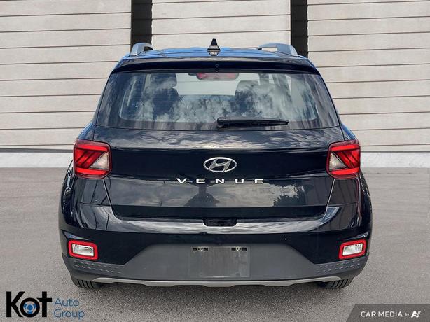 2022 Hyundai Venue PREFERRED image 5