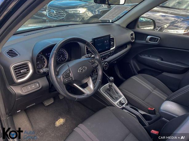 2022 Hyundai Venue PREFERRED image 6