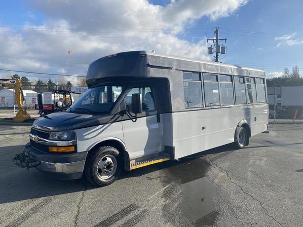 2018 Chevrolet Express G4500 21 Passenger Bus With Wheelchair Accessibility image 1