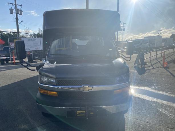 2018 Chevrolet Express G4500 21 Passenger Bus With Wheelchair Accessibility image 5
