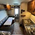 Used 2017 Lance 650 thumbnail image 7