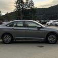 2021 Volkswagen Jetta Highline - 8.0" Touchscreen & Rain sensing wipers thumbnail image 5