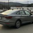 2021 Volkswagen Jetta Highline - 8.0" Touchscreen & Rain sensing wipers thumbnail image 6